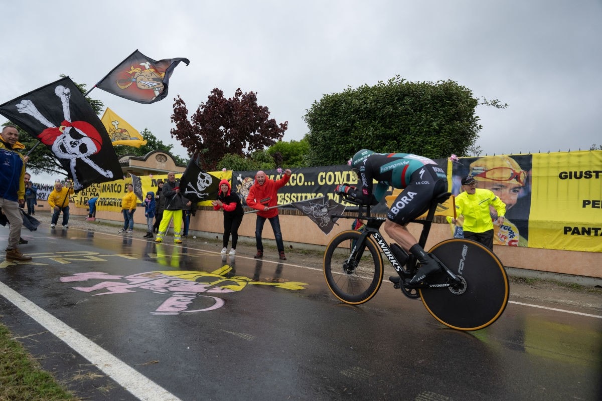 Il Giro d'Italia visto da un motociclista: la tappa Savignano sul Rubicone-Cesena